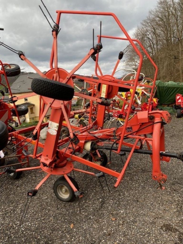 Kreiselheuer of the type Kuhn GF 5202, Gebrauchtmaschine in ORBEY (Picture 1)