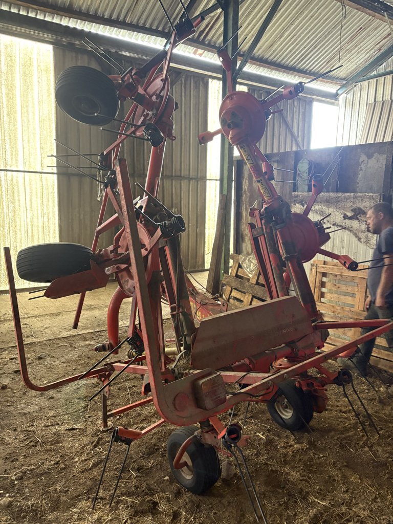 Kreiselheuer typu Kuhn GF 5801 MH, Gebrauchtmaschine w DIFFENBACH-LES-HELLIMER (Zdjęcie 5)