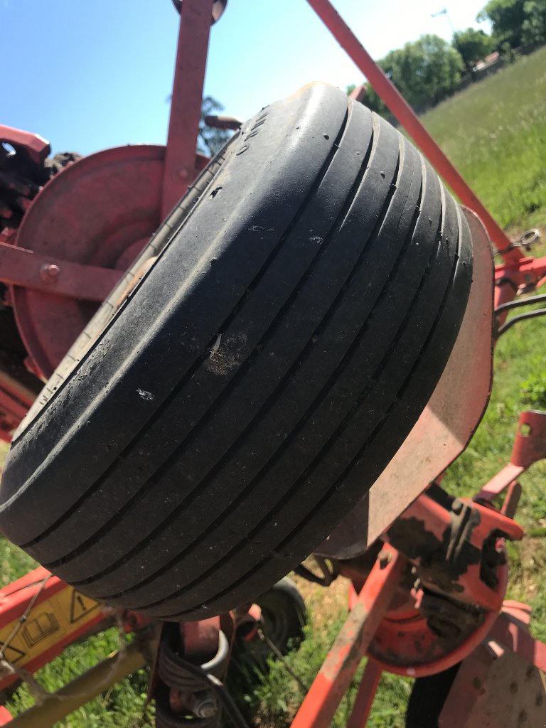 Kreiselheuer of the type Kuhn Gf 5801 MH, Gebrauchtmaschine in MORLHON LE HAUT (Picture 10)