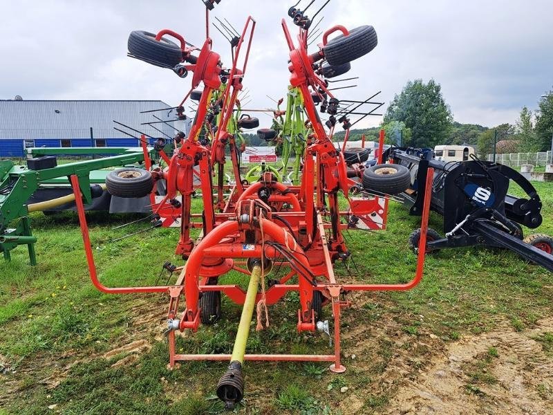 Kreiselheuer a típus Kuhn GF 5801, Gebrauchtmaschine ekkor: SAINT-GERMAIN DU PUY (Kép 1)