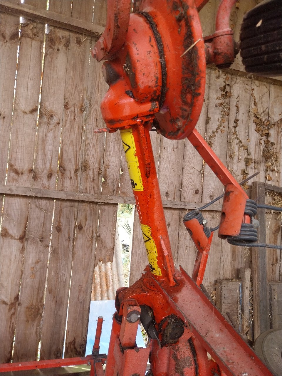 Kreiselheuer of the type Kuhn GF 5801, Gebrauchtmaschine in CREZANCY EN SANCERRE (Picture 3)