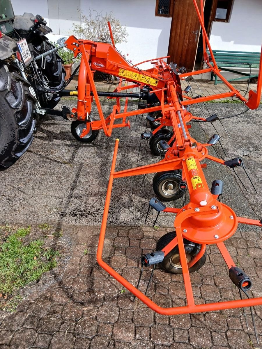 Kreiselheuer типа Kuhn GF 582, Gebrauchtmaschine в Reith bei Kitzbühel (Фотография 1)