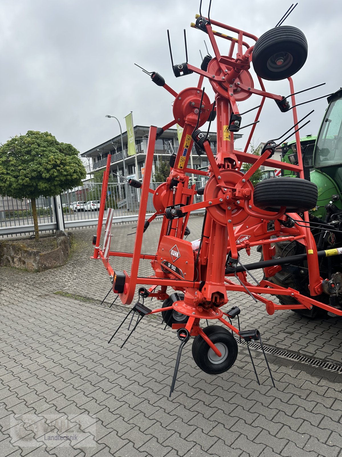 Kreiselheuer Türe ait Kuhn GF 582, Neumaschine içinde Rudendorf (resim 4)