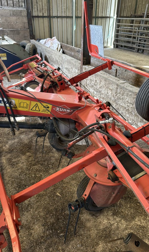 Kreiselheuer Türe ait Kuhn GF 5902, Gebrauchtmaschine içinde Chauvoncourt (resim 3)