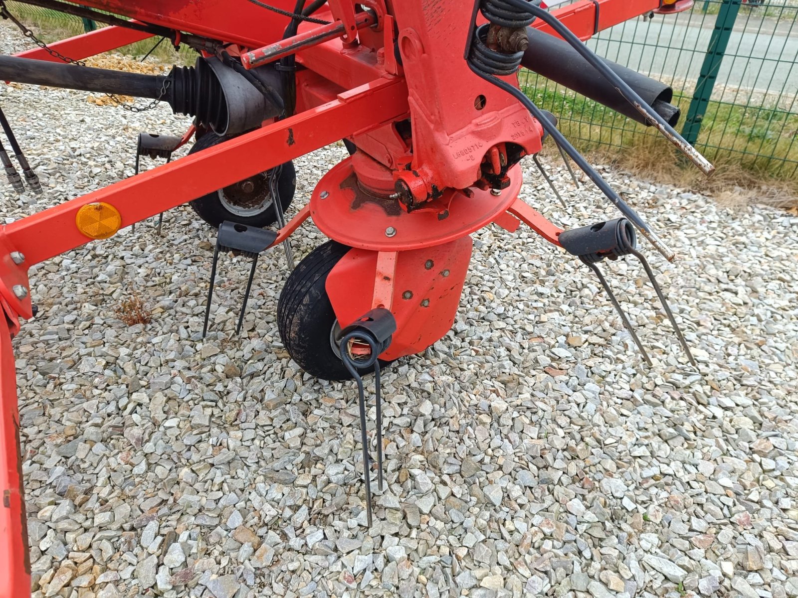 Kreiselheuer typu Kuhn GF 5902, Gebrauchtmaschine v Le Horps (Obrázek 8)