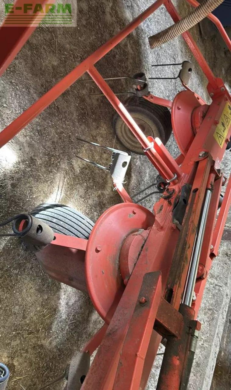 Kreiselheuer типа Kuhn gf 5902, Gebrauchtmaschine в CHAUVONCOURT (Фотография 10)