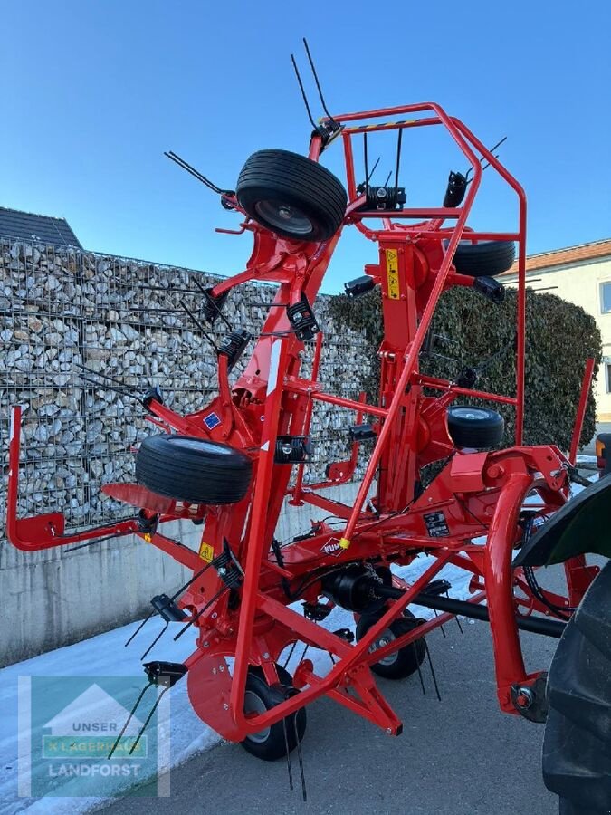 Kreiselheuer typu Kuhn GF 5903, Neumaschine v Murau (Obrázek 1)