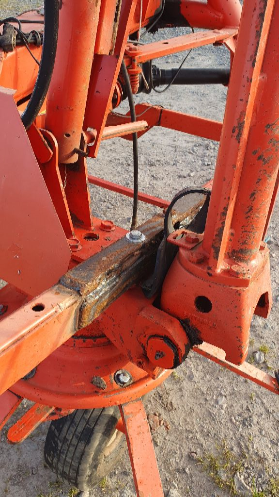 Kreiselheuer typu Kuhn GF 6301 MH, Gebrauchtmaschine v CIVENS (Obrázek 6)