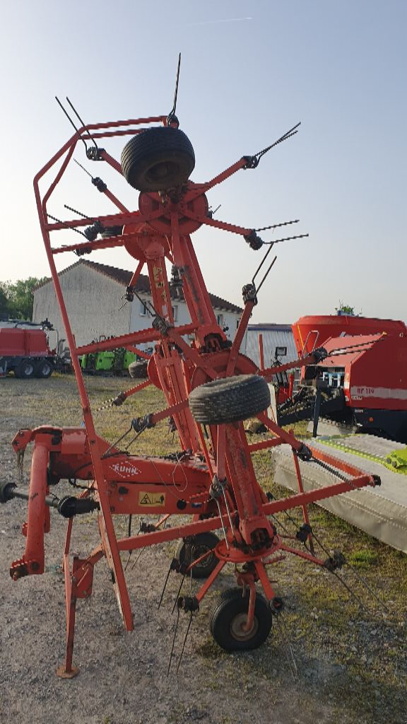 Kreiselheuer typu Kuhn GF 6301 MH, Gebrauchtmaschine v CIVENS (Obrázek 3)