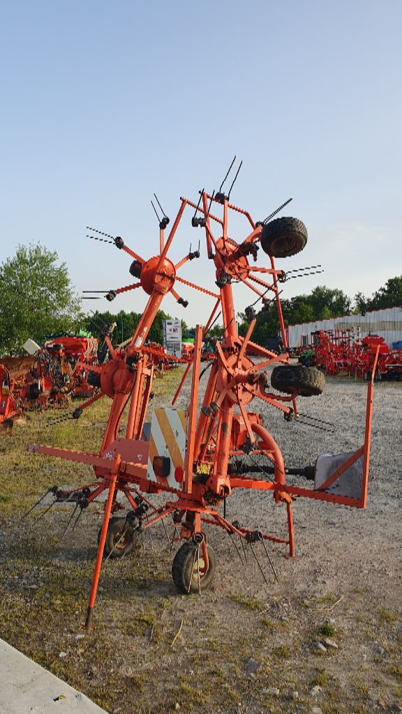 Kreiselheuer typu Kuhn GF 6301 MH, Gebrauchtmaschine v CIVENS (Obrázek 7)