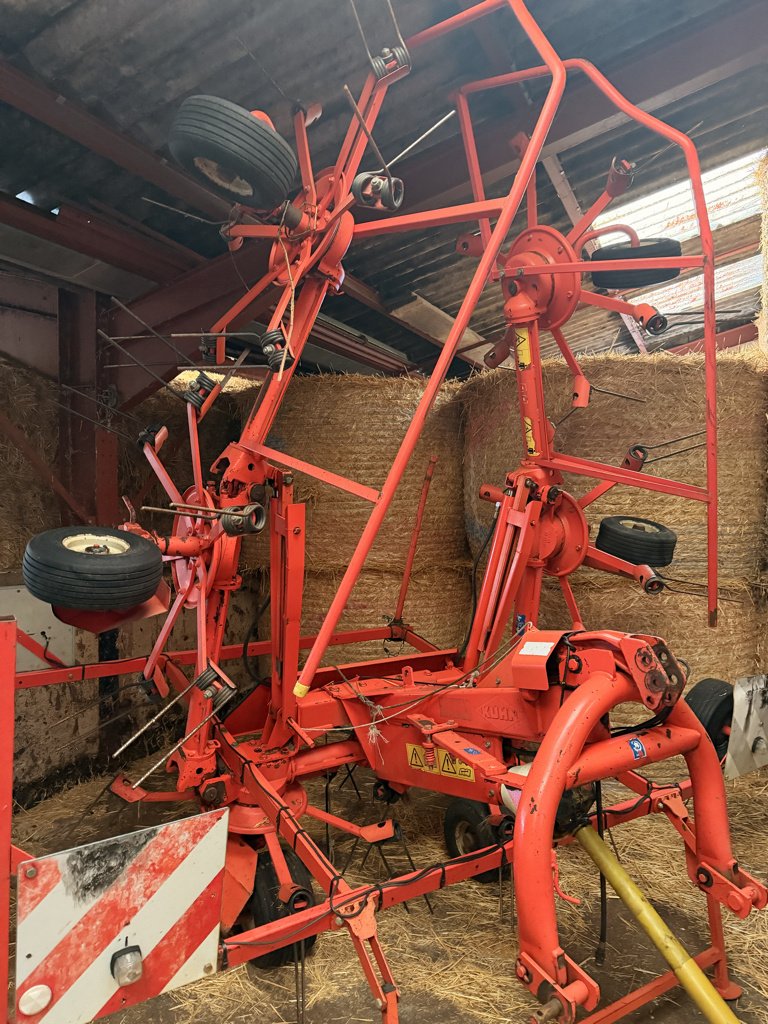 Kreiselheuer a típus Kuhn GF 6401 MH, Gebrauchtmaschine ekkor: LIMEY-REMENAUVILLE (Kép 2)