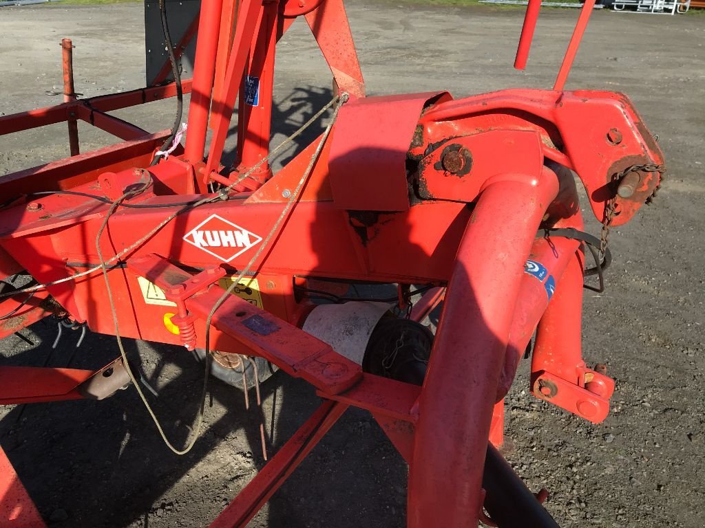 Kreiselheuer typu Kuhn GF 6401 MH, Gebrauchtmaschine v UZERCHE (Obrázek 8)
