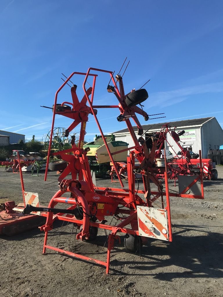 Kreiselheuer typu Kuhn GF 6401 MH, Gebrauchtmaschine v UZERCHE (Obrázek 1)