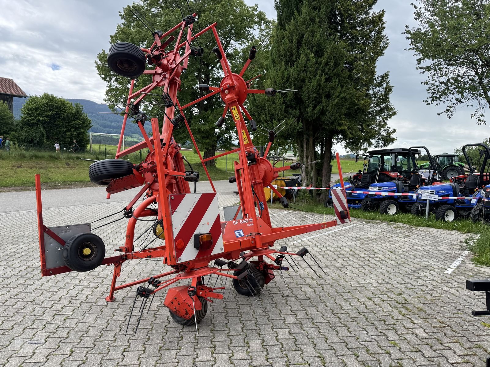 Kreiselheuer typu Kuhn GF 6401 MH, Gebrauchtmaschine v Teisendorf (Obrázek 5)