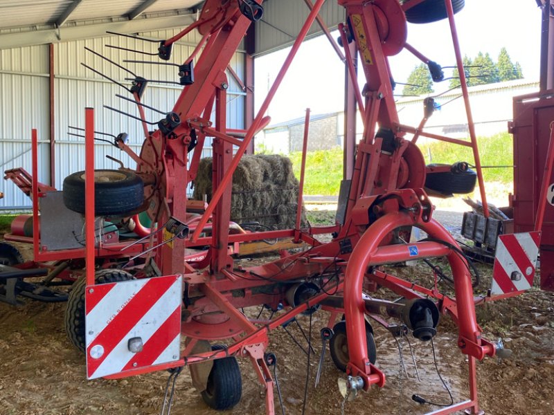 Kreiselheuer of the type Kuhn GF 6502, Gebrauchtmaschine in UZERCHE (Picture 1)
