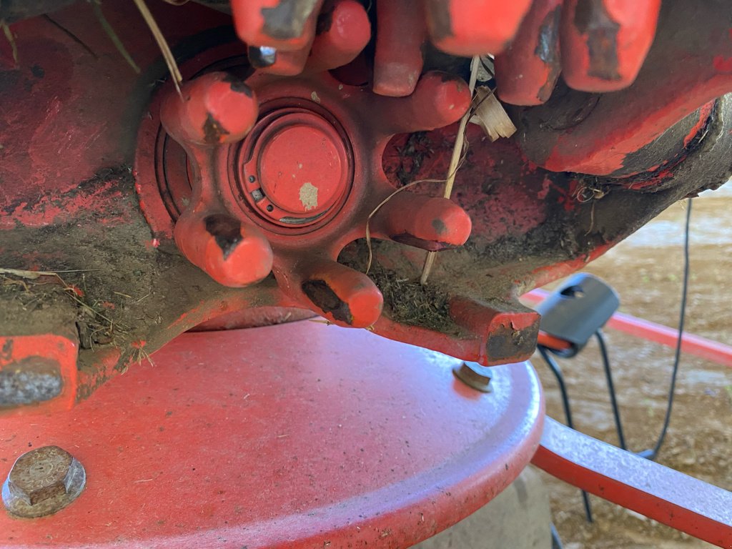 Kreiselheuer del tipo Kuhn GF 6502, Gebrauchtmaschine In UZERCHE (Immagine 6)