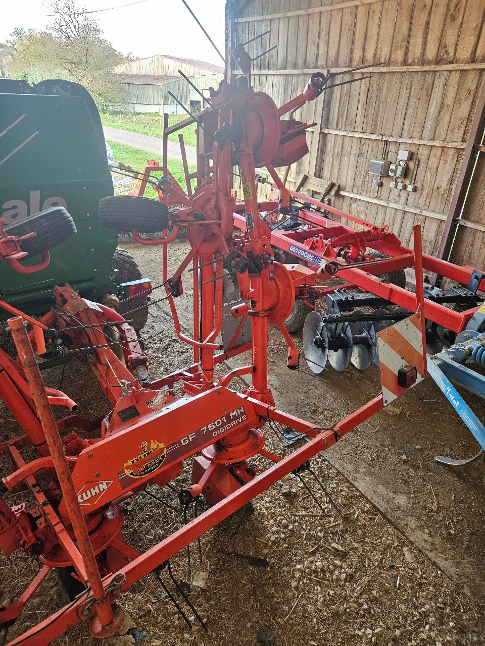 Kreiselheuer typu Kuhn Gf 7601 MH, Gebrauchtmaschine v MANDRES-SUR-VAIR (Obrázek 3)