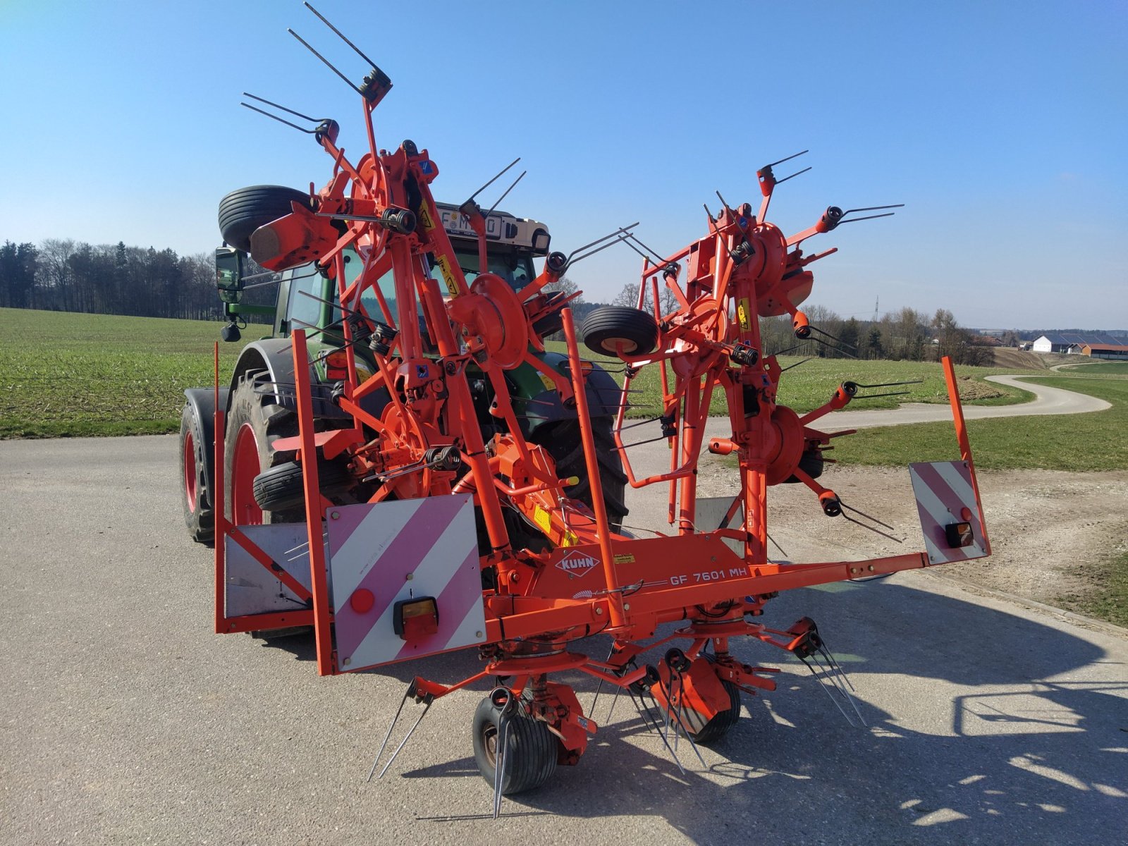 Kreiselheuer typu Kuhn GF 7601 MH, Gebrauchtmaschine w Tyrlaching (Zdjęcie 3)