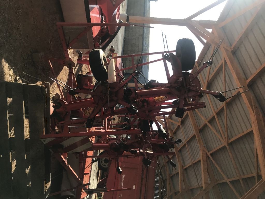 Kreiselheuer tip Kuhn GF 7601 MHO, Gebrauchtmaschine in ST MARTIN EN HAUT (Poză 4)