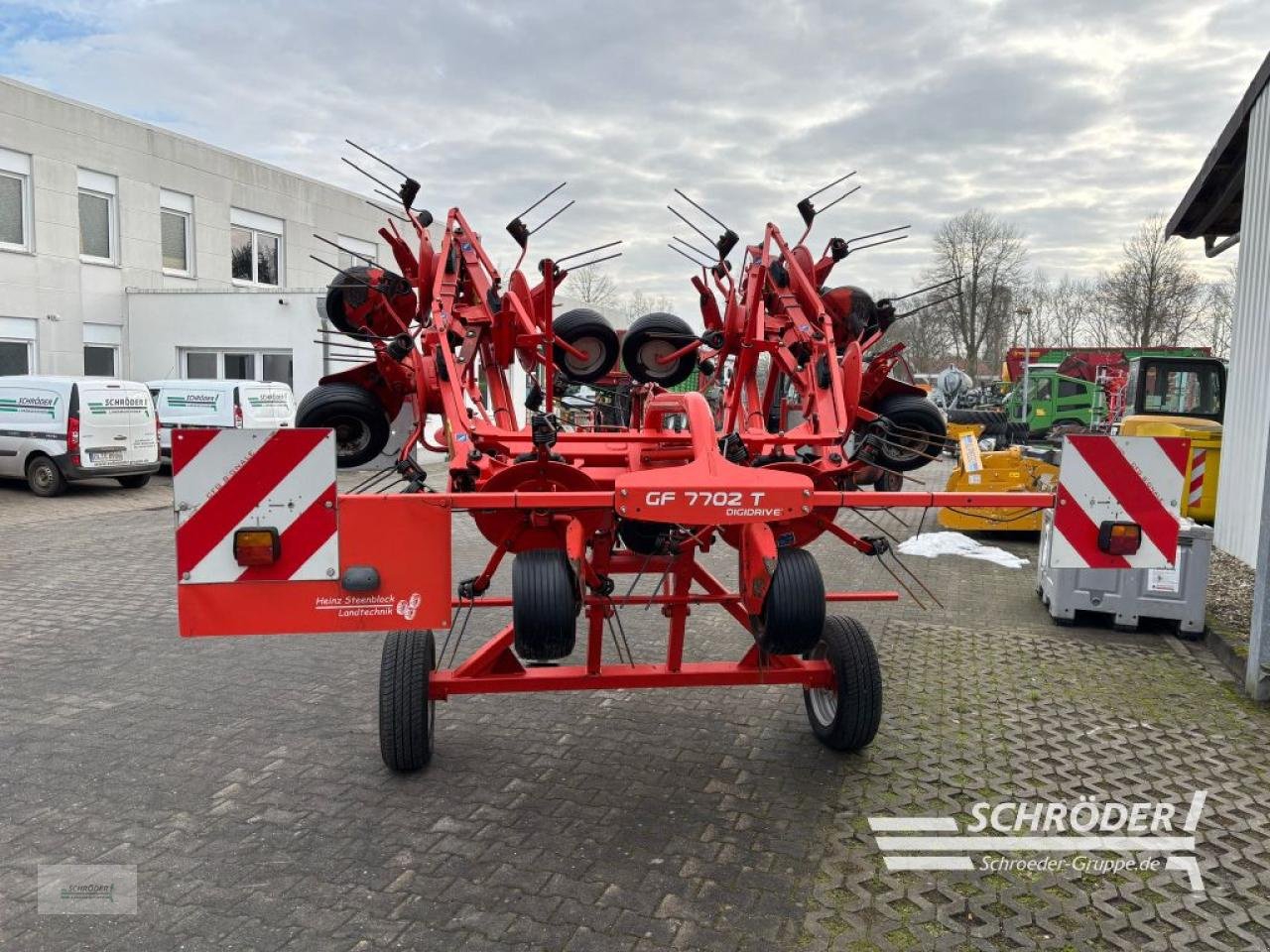 Kreiselheuer του τύπου Kuhn GF 7702 T, Gebrauchtmaschine σε Westerstede (Φωτογραφία 4)