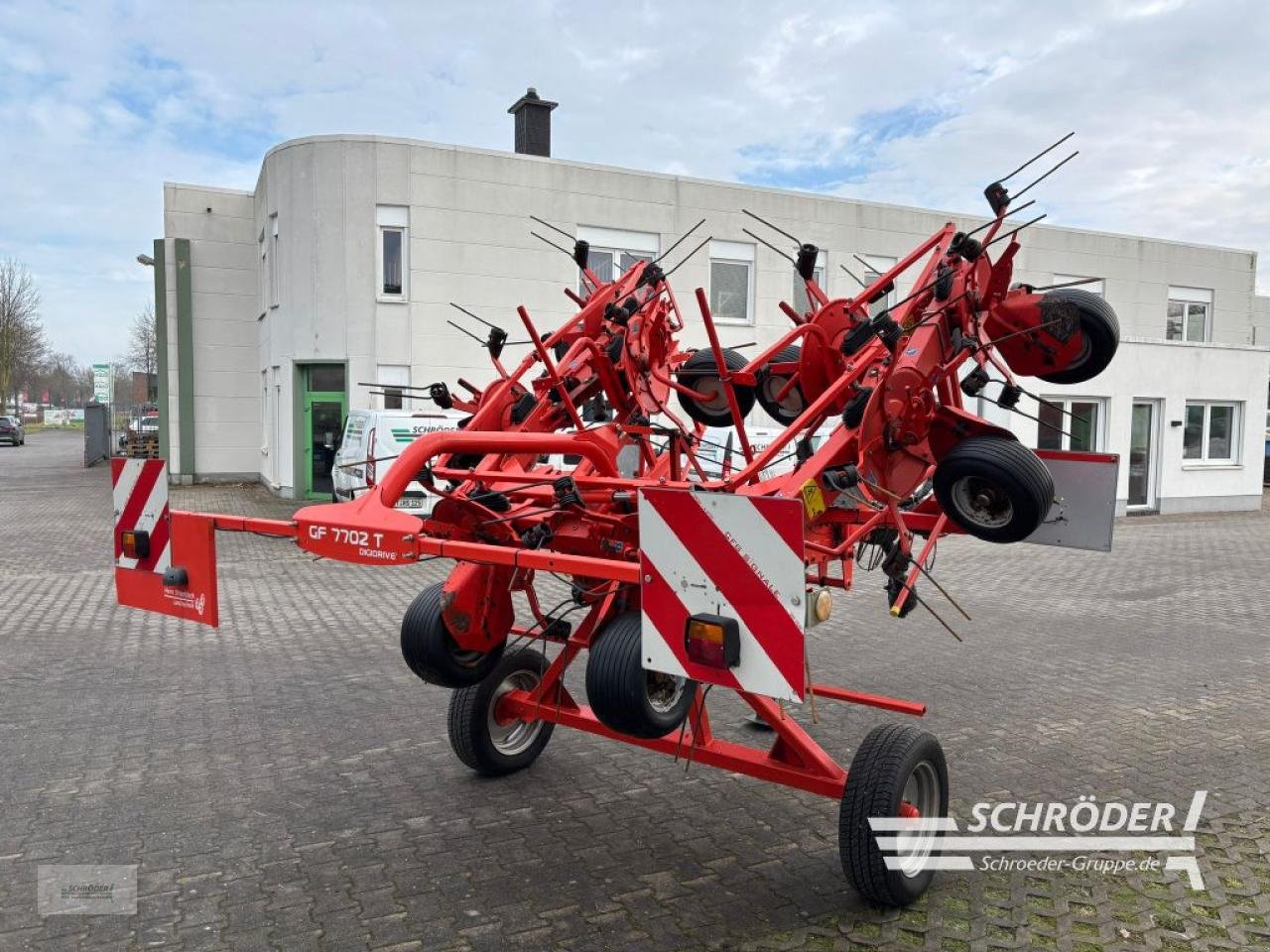 Kreiselheuer του τύπου Kuhn GF 7702 T, Gebrauchtmaschine σε Westerstede (Φωτογραφία 5)