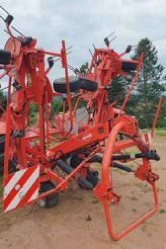 Kreiselheuer typu Kuhn GF 7702, Gebrauchtmaschine v CIVENS (Obrázek 2)