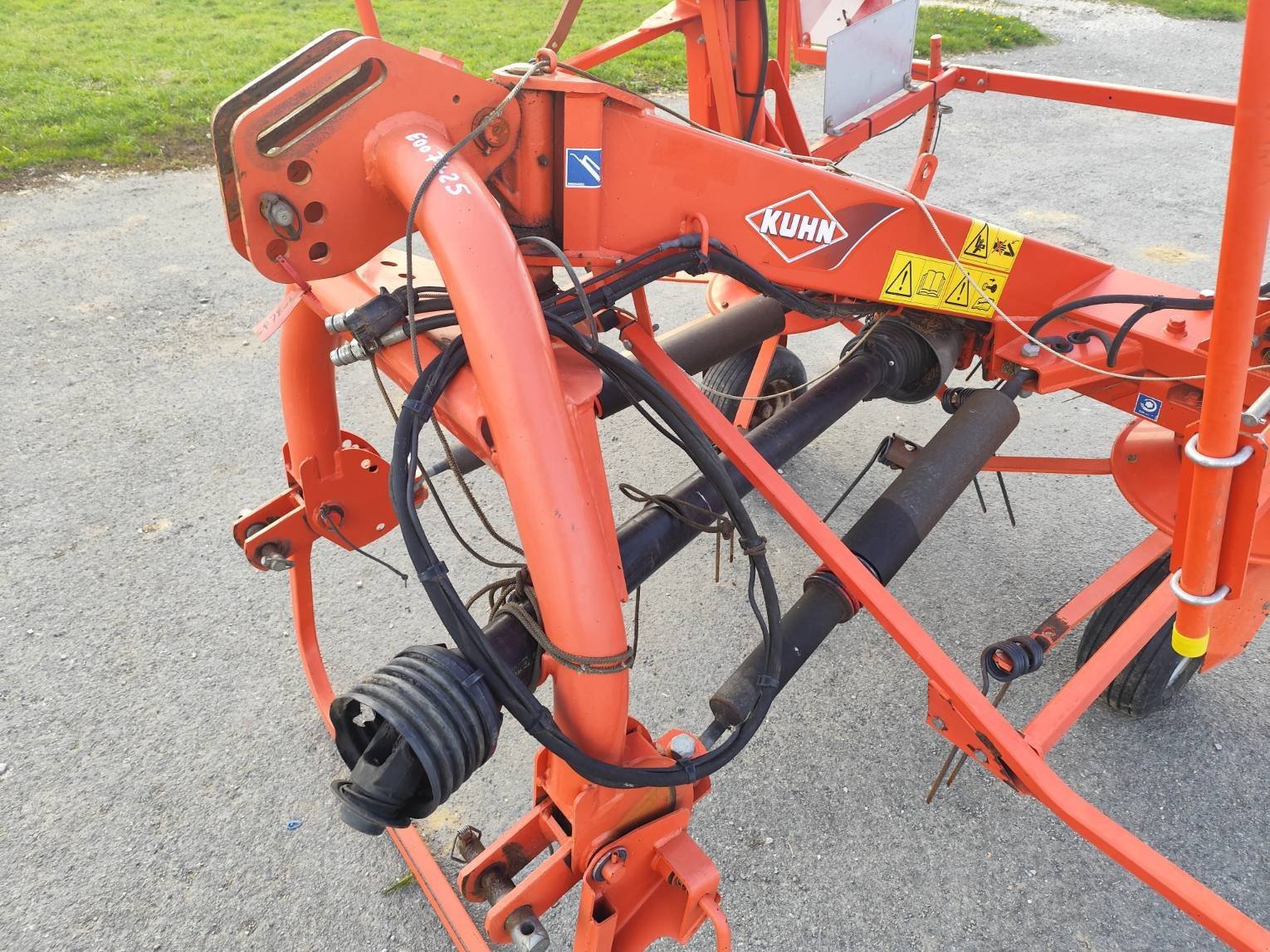Kreiselheuer от тип Kuhn GF 7802, Gebrauchtmaschine в Le Horps (Снимка 7)