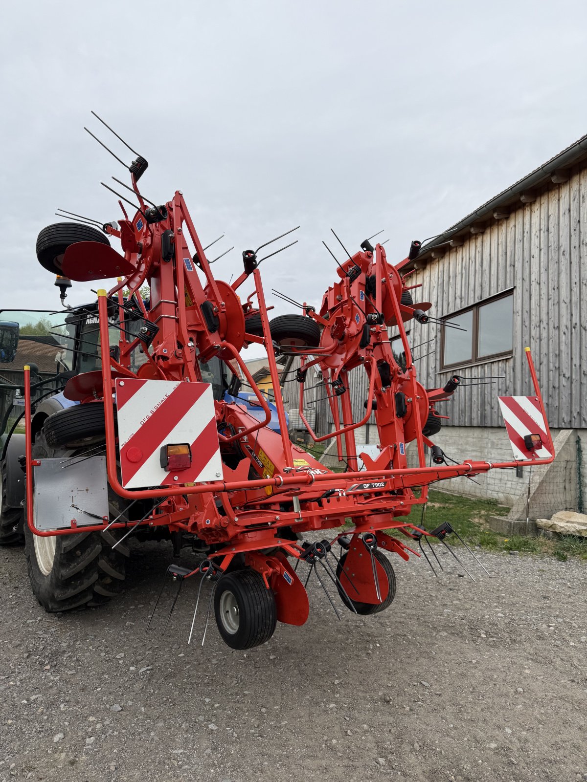 Kreiselheuer des Typs Kuhn GF 7902, Gebrauchtmaschine in Regen (Bild 1)