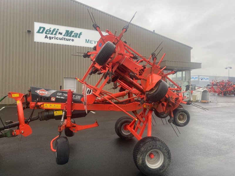 Kreiselheuer des Typs Kuhn GF 7902T GII, Gebrauchtmaschine in SAINT FLOUR (Bild 1)