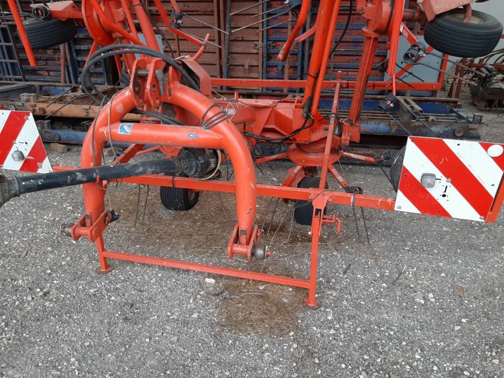 Kreiselheuer of the type Kuhn GF 8501 MH, Gebrauchtmaschine in SAINT LOUP (Picture 3)