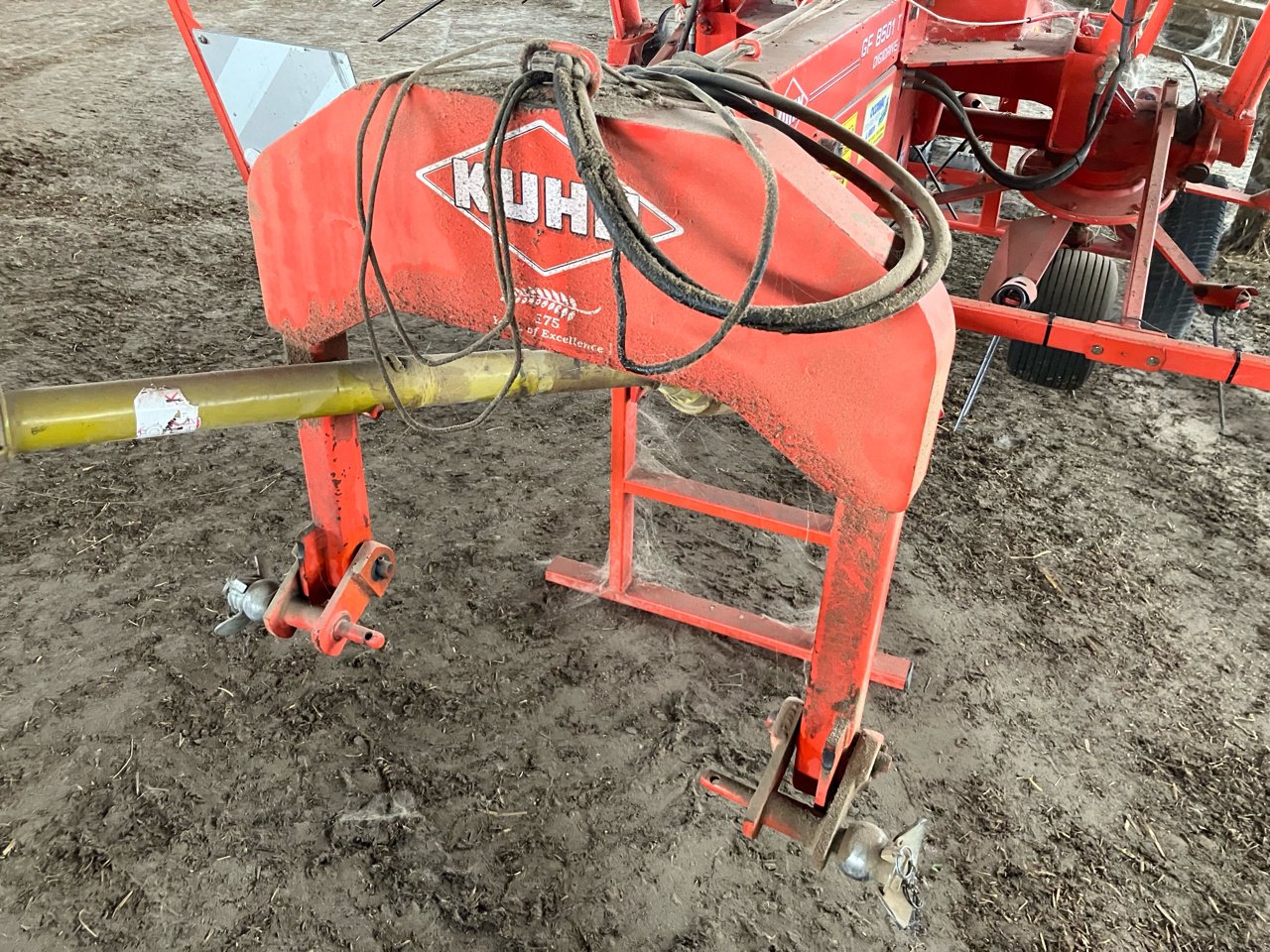 Kreiselheuer of the type Kuhn GF 8501 T, Gebrauchtmaschine in MORLHON LE HAUT (Picture 3)