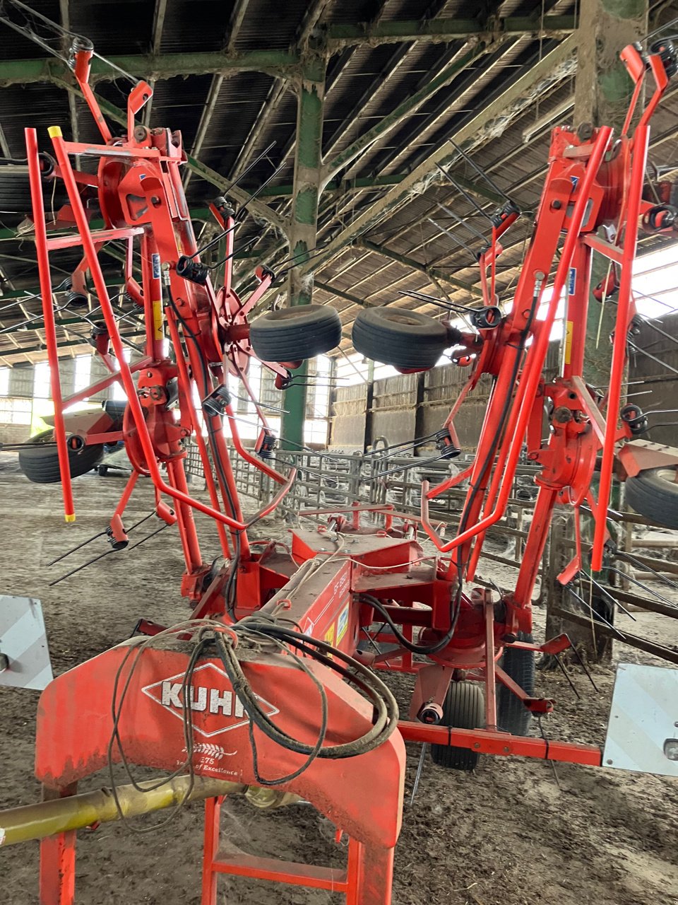 Kreiselheuer of the type Kuhn GF 8501 T, Gebrauchtmaschine in MORLHON LE HAUT (Picture 4)