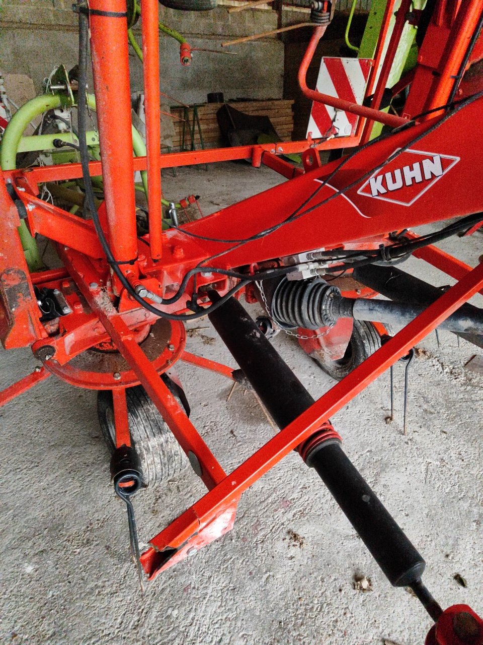 Kreiselheuer of the type Kuhn GF 8702, Gebrauchtmaschine in Lérouville (Picture 8)