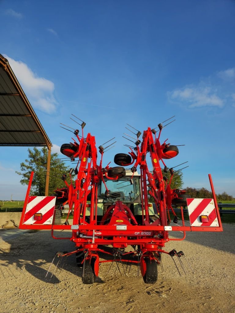 Kreiselheuer des Typs Kuhn GF 8702, Gebrauchtmaschine in MANDRES-SUR-VAIR (Bild 2)