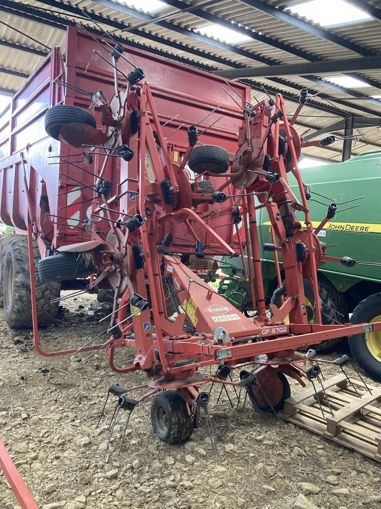 Kreiselheuer a típus Kuhn GF 8702, Gebrauchtmaschine ekkor: BRAS SUR MEUSE (Kép 4)