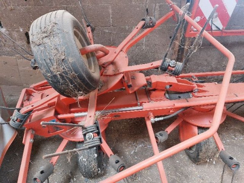 Kreiselheuer Türe ait Kuhn GF 8702, Gebrauchtmaschine içinde POUSSAY (resim 4)