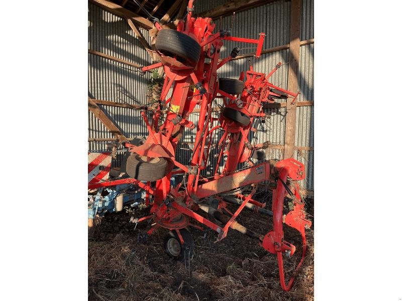 Kreiselheuer Türe ait Kuhn GF 8702, Gebrauchtmaschine içinde LE PONT CHRETIEN (resim 4)