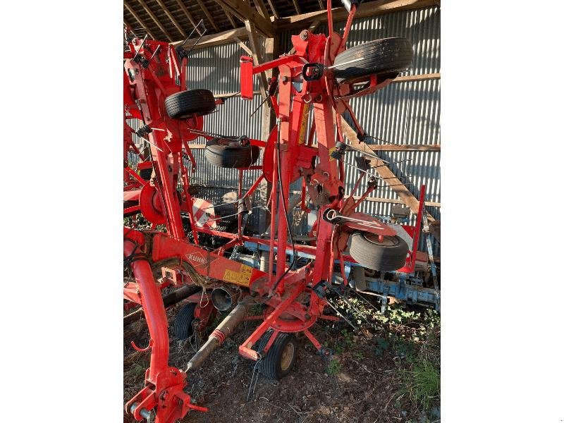 Kreiselheuer Türe ait Kuhn GF 8702, Gebrauchtmaschine içinde LE PONT CHRETIEN (resim 2)