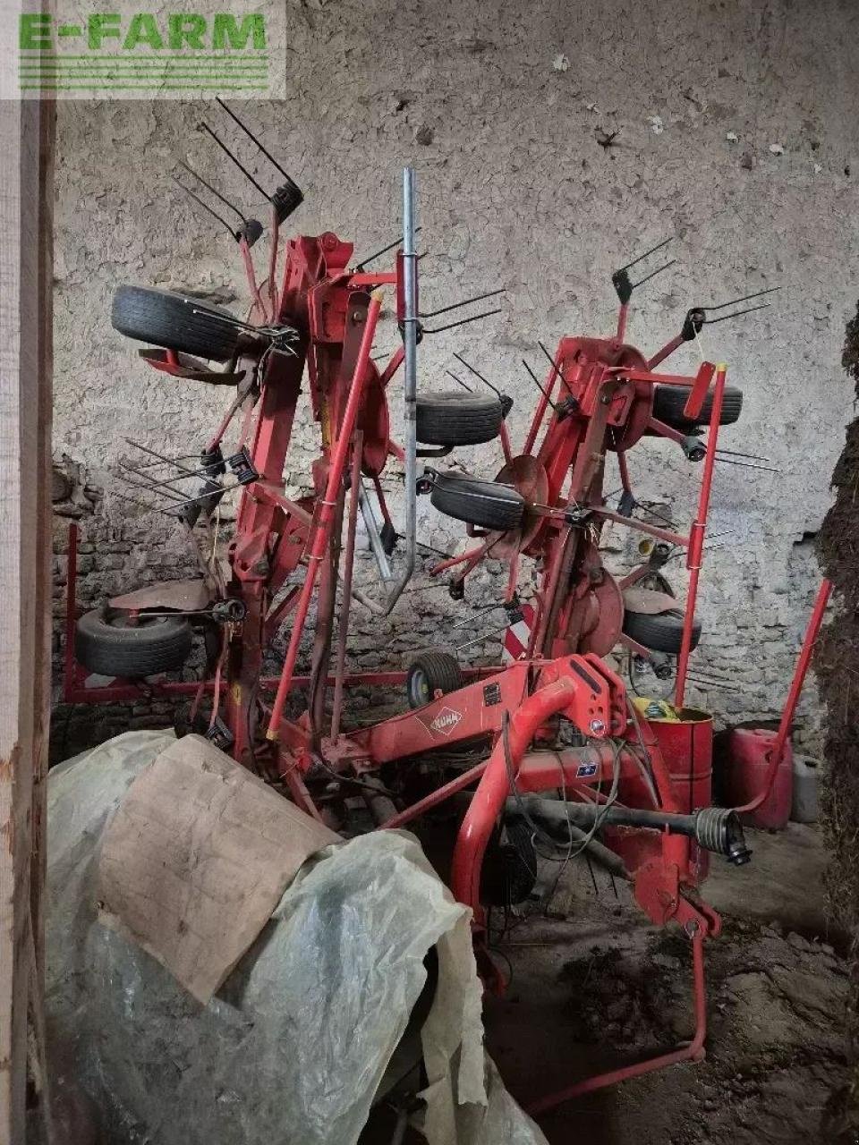 Kreiselheuer Türe ait Kuhn gf 8702, Gebrauchtmaschine içinde CHAUVONCOURT (resim 2)