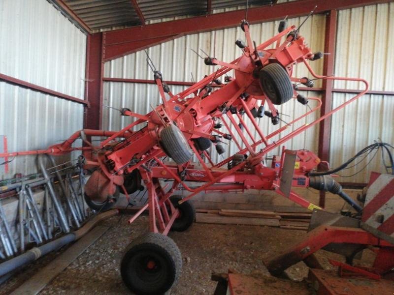 Kreiselheuer of the type Kuhn GF10802T, Gebrauchtmaschine in CHAUMONT (Picture 2)