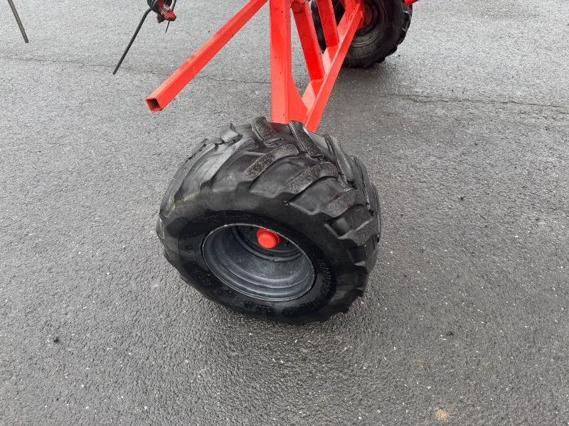 Kreiselheuer Türe ait Kuhn GF10802T, Gebrauchtmaschine içinde Wargnies Le Grand (resim 7)