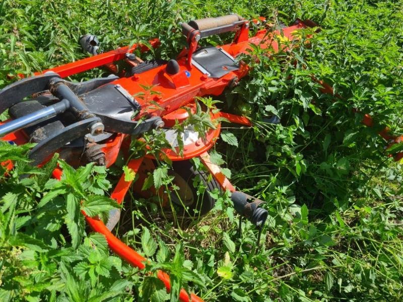 Kreiselheuer of the type Kuhn GF10812T, Gebrauchtmaschine in BRAY en Val (Picture 3)