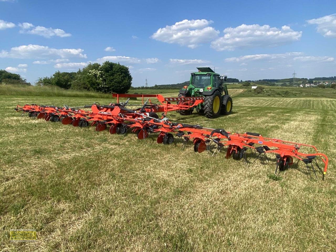 Kreiselheuer Türe ait Kuhn GF13003T, Neumaschine içinde Marsberg-Giershagen (resim 4)