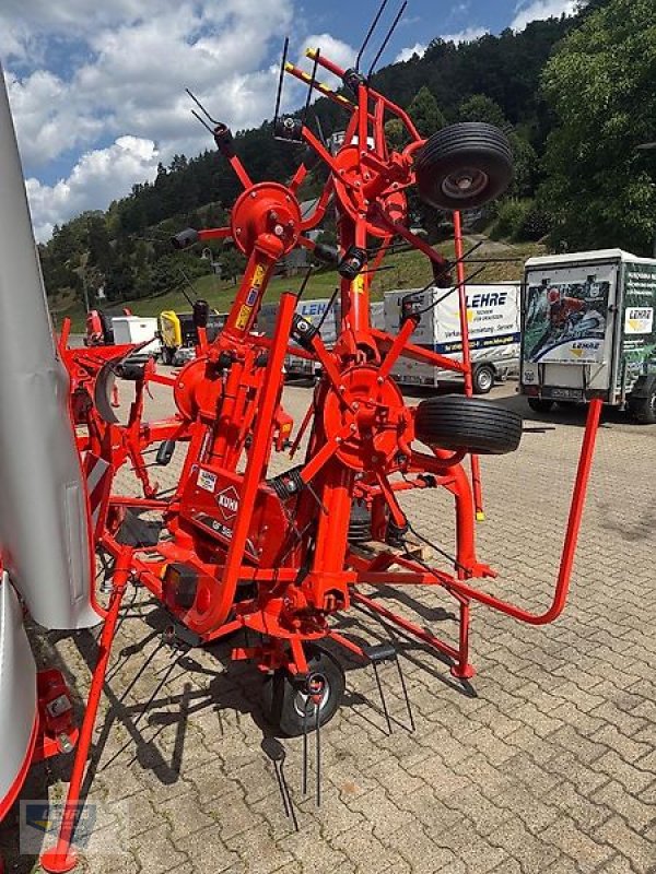 Kreiselheuer Türe ait Kuhn GF582, Neumaschine içinde Haiterbach (resim 2)