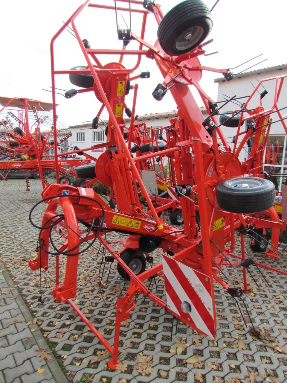 Kreiselheuer du type Kuhn GF5903, Neumaschine en Meerane (Photo 1)