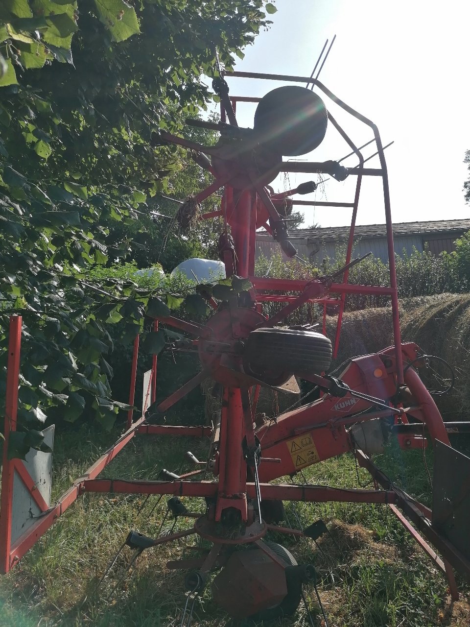 Kreiselheuer typu Kuhn Gf6401mh, Gebrauchtmaschine v Lérouville (Obrázek 4)