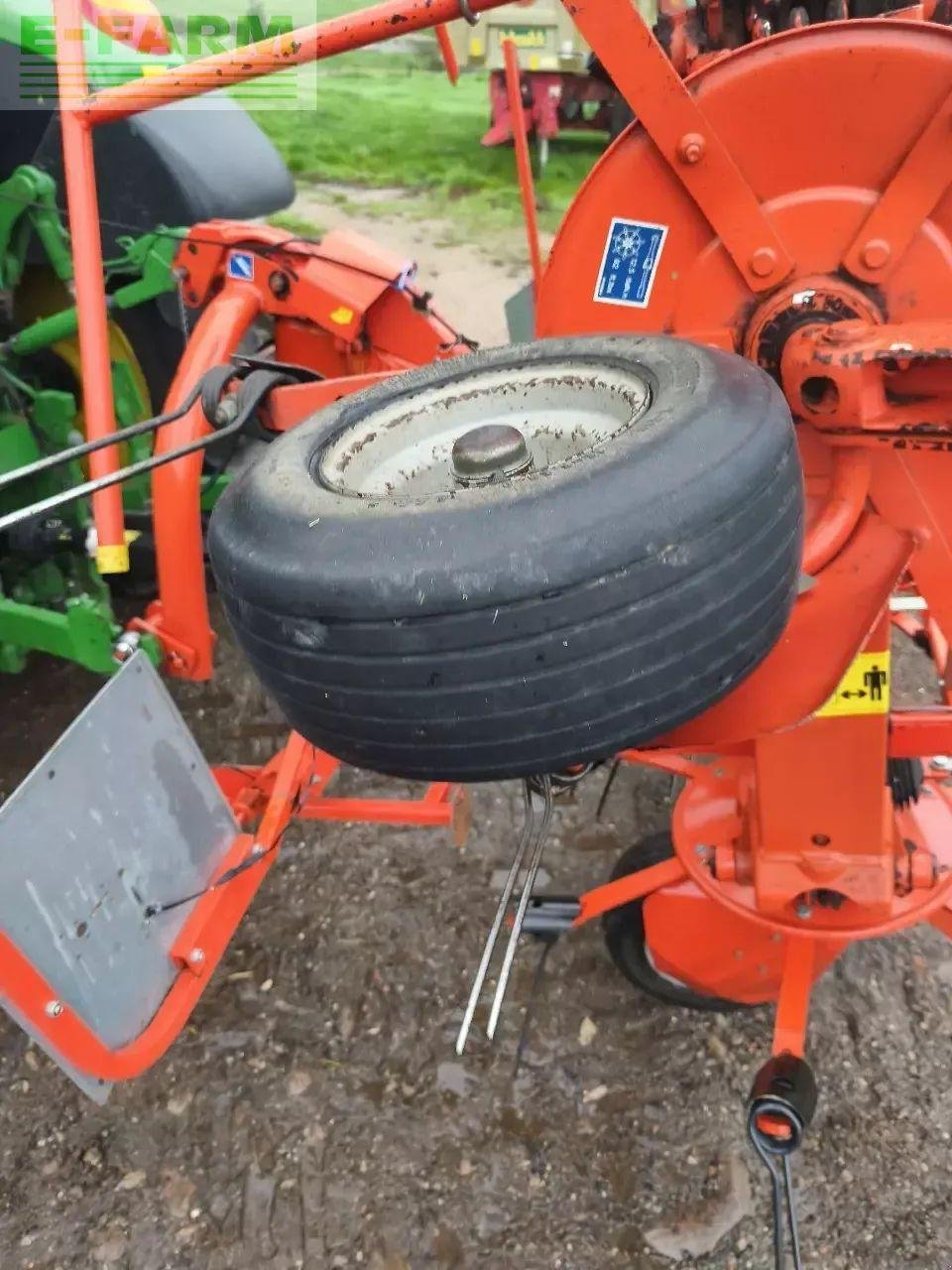 Kreiselheuer tip Kuhn gf6502, Gebrauchtmaschine in CHAUVONCOURT (Poză 6)