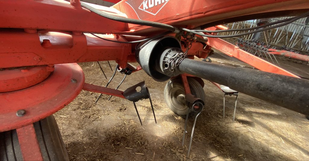 Kreiselheuer του τύπου Kuhn GF6502, Gebrauchtmaschine σε GUERET (Φωτογραφία 8)