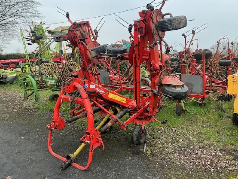 Kreiselheuer typu Kuhn GF7702, Gebrauchtmaschine v les hayons (Obrázok 1)