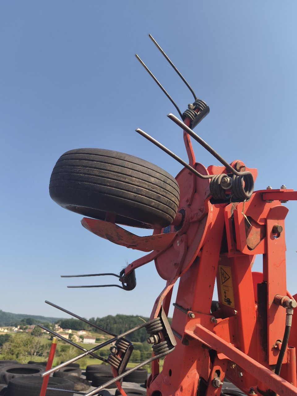 Kreiselheuer Türe ait Kuhn Gf7902, Gebrauchtmaschine içinde Saint-Nabord (resim 5)